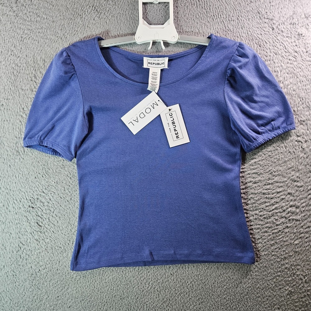 NWT For The Republic Top Women XS Short Sleeve Cotton Blend Purple